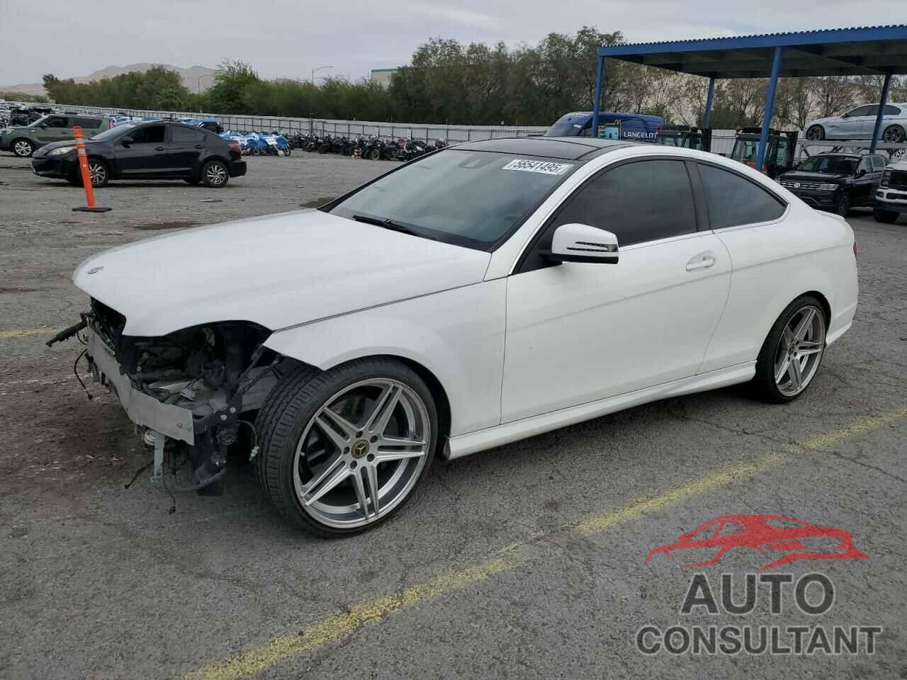 MERCEDES-BENZ C-CLASS 2013 - WDDGJ5HB6DG052606