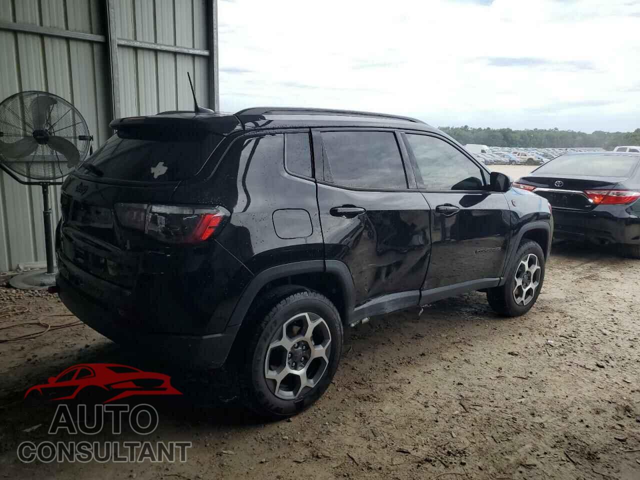 JEEP COMPASS 2022 - 3C4NJDDB2NT196409