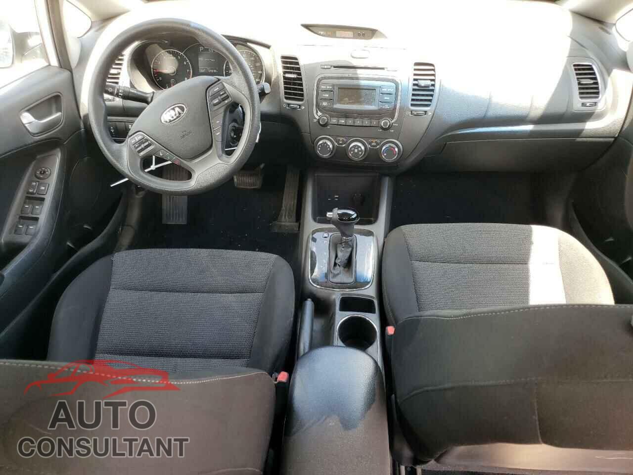 KIA FORTE 2017 - 3KPFK4A7XHE059602