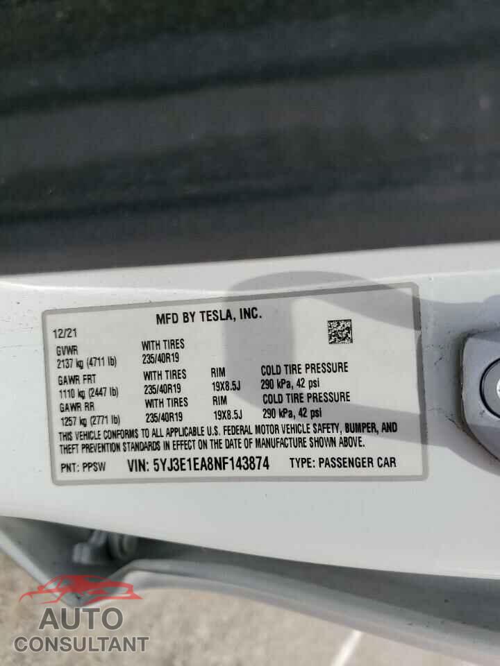 TESLA MODEL 3 2022 - 5YJ3E1EA8NF143874
