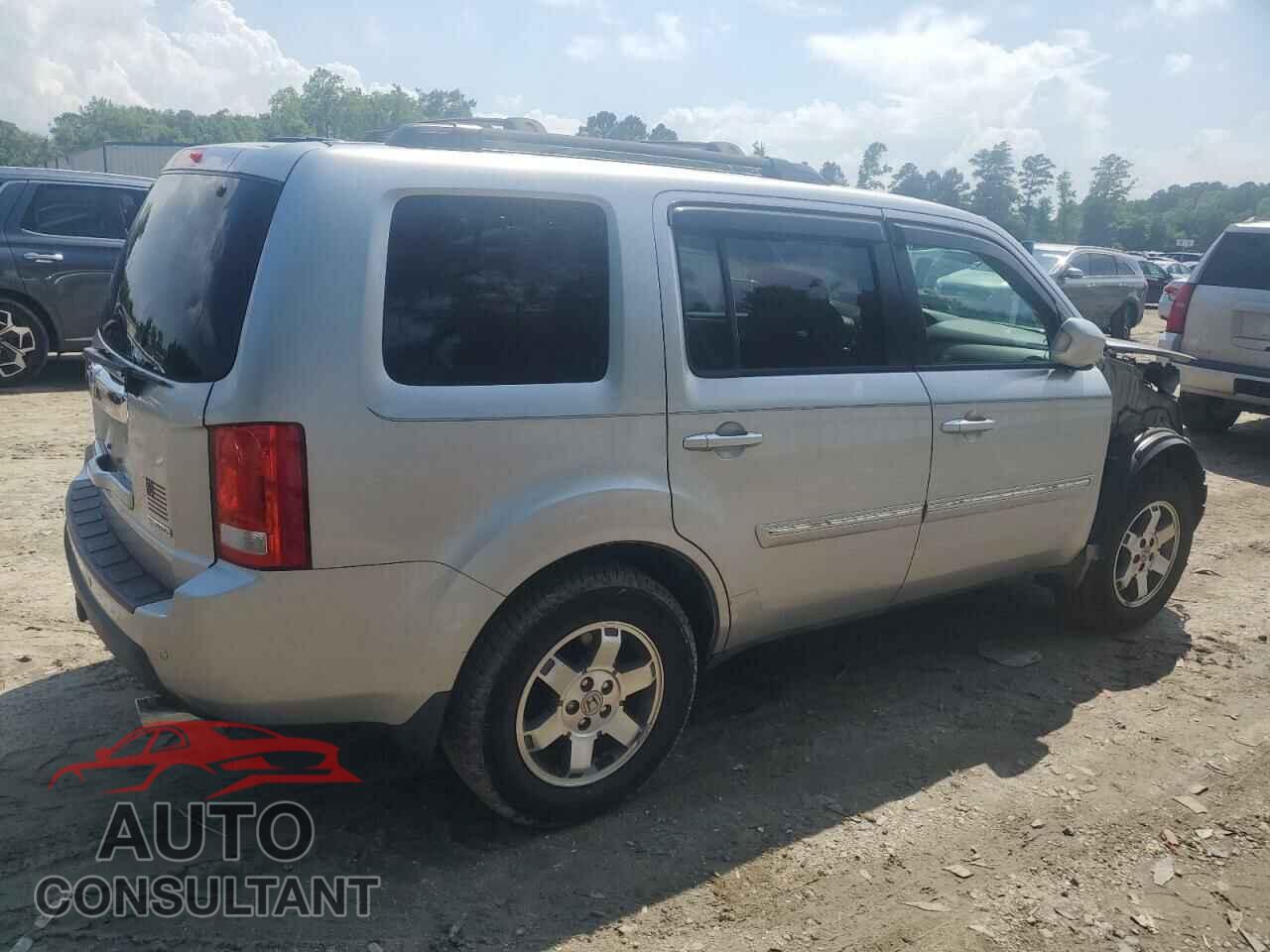 HONDA PILOT 2011 - 5FNYF3H92BB002424