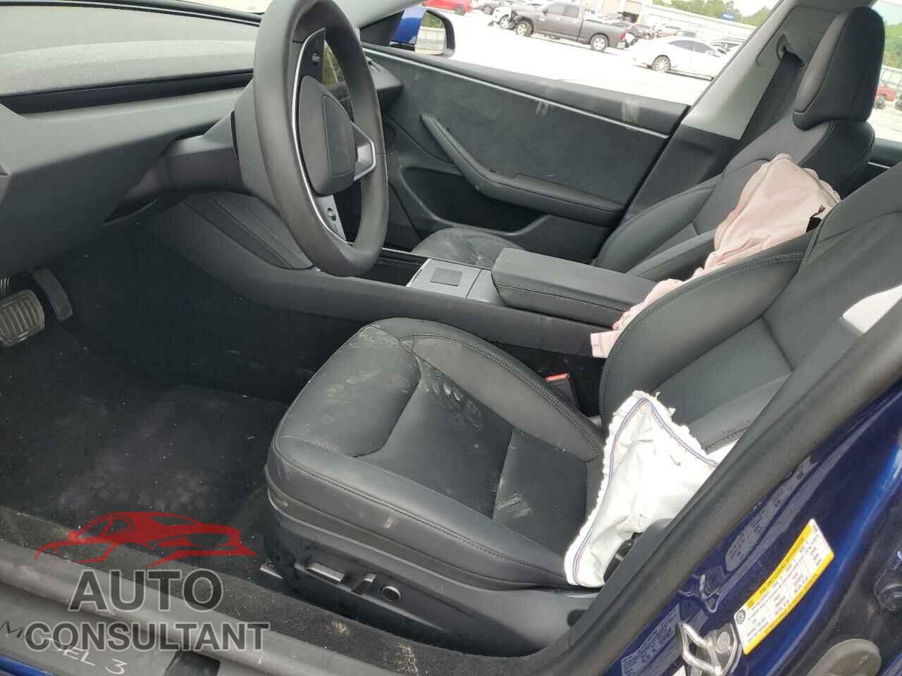 TESLA MODEL 3 2024 - 5YJ3E1EB9RF746492