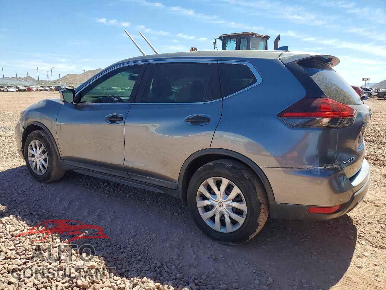 NISSAN ROGUE 2018 - KNMAT2MT8JP583499