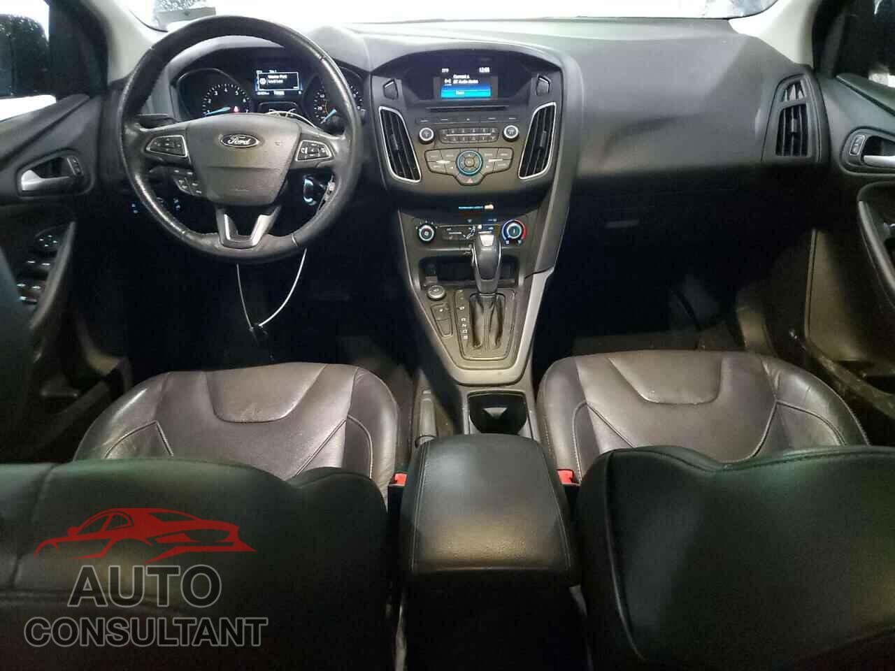 FORD FOCUS 2016 - 1FADP3F22GL224859
