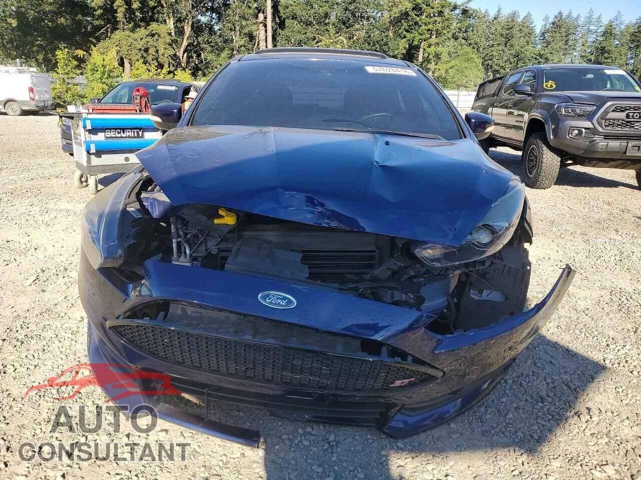 FORD FOCUS 2016 - 1FADP3L90GL267761
