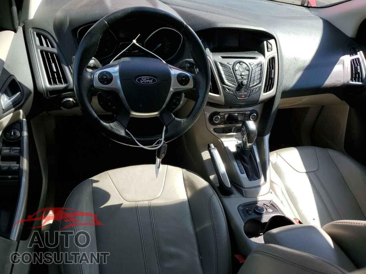 FORD FOCUS 2012 - 1FAHP3M2XCL471979