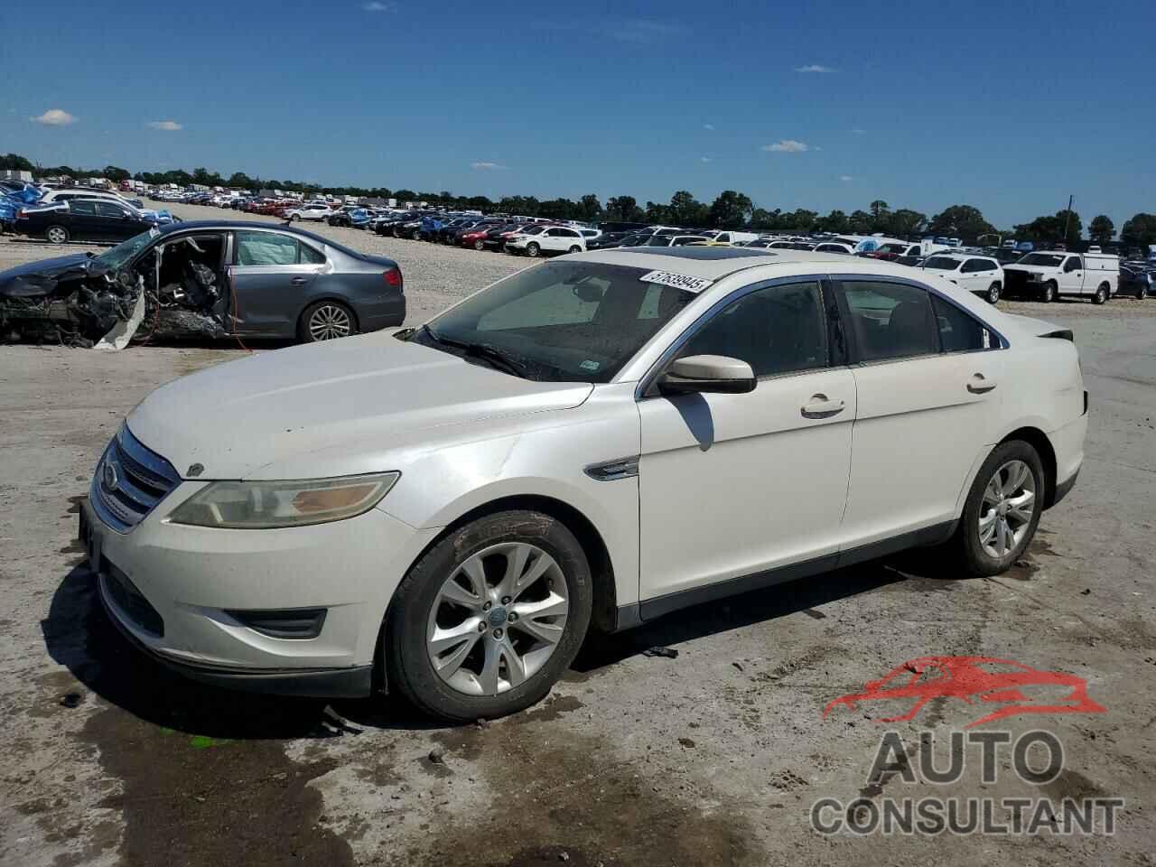 FORD TAURUS 2011 - 1FAHP2EW1BG152439