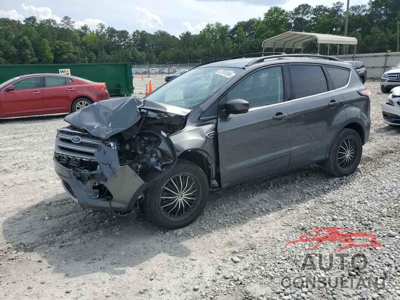 FORD ESCAPE 2017 - 1FMCU0G96HUE01803