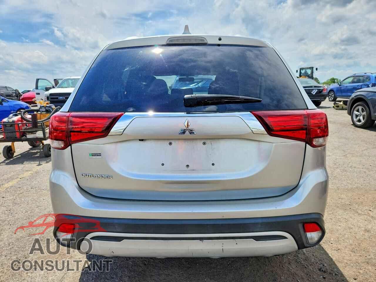 MITSUBISHI OUTLANDER 2020 - JA4AD2A35LZ041991