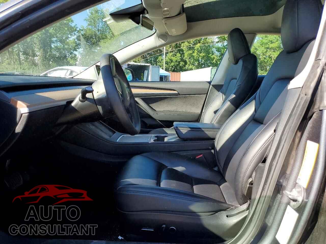 TESLA MODEL 3 2023 - 5YJ3E1EA9PF569902