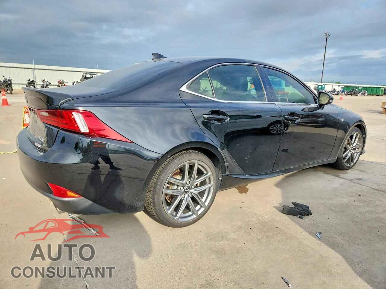 LEXUS IS 2015 - JTHBF1D25F5054560