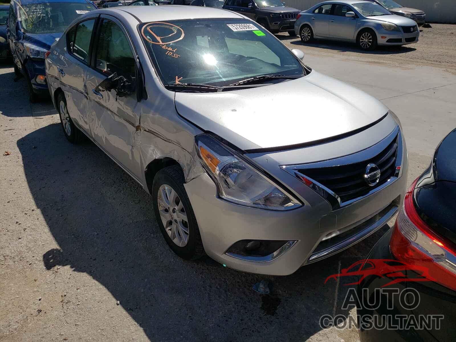 NISSAN VERSA 2018 - 3N1CN7AP3JL844981