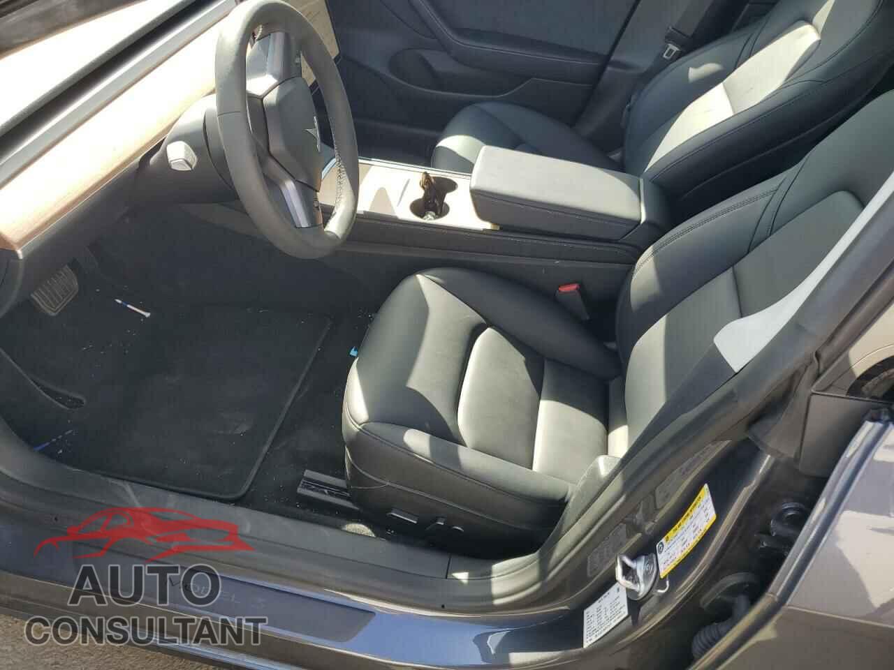 TESLA MODEL 3 2023 - 5YJ3E1EB4PF675974
