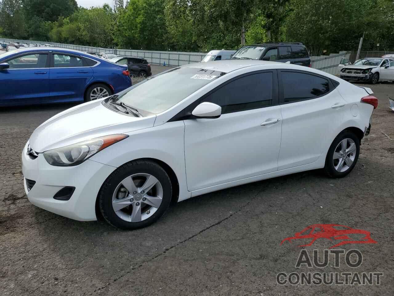 HYUNDAI ELANTRA 2013 - 5NPDH4AE1DH342495
