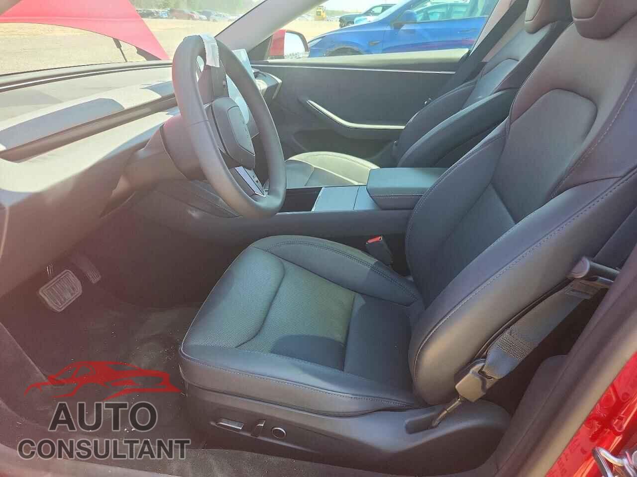 TESLA MODEL 3 2024 - 5YJ3E1EB7RF823991