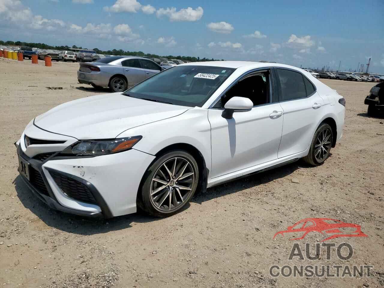 TOYOTA CAMRY 2023 - 4T1G11AK9PU123523