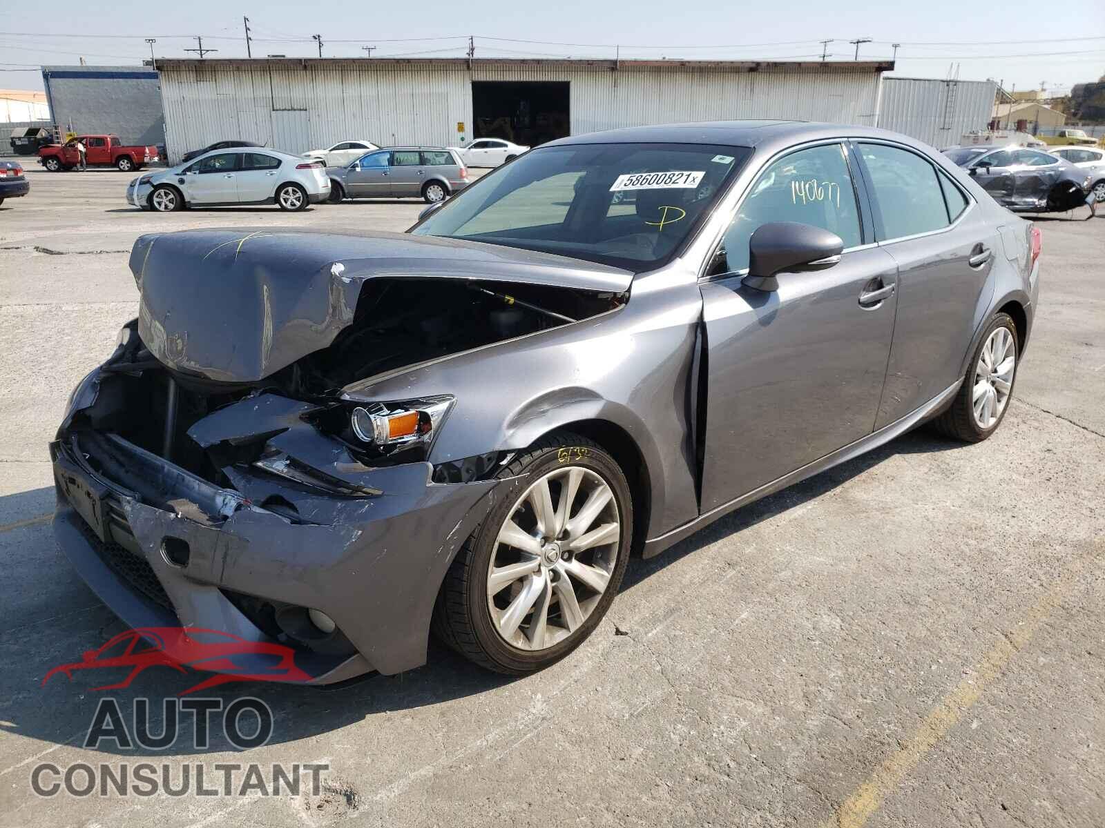 LEXUS IS 2014 - JTHBF1D20E5012845