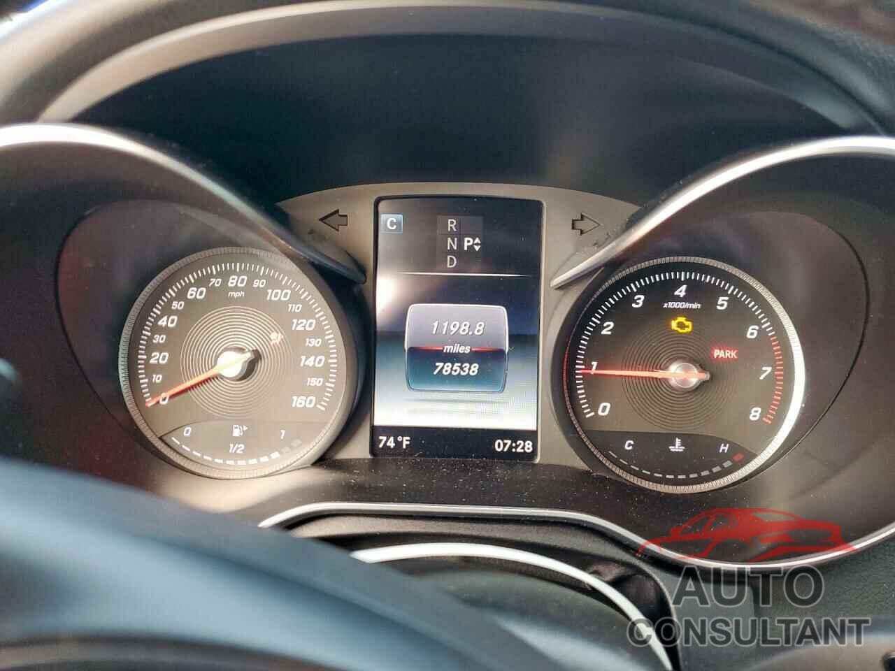 MERCEDES-BENZ C-CLASS 2018 - 55SWF4JB7JU263457