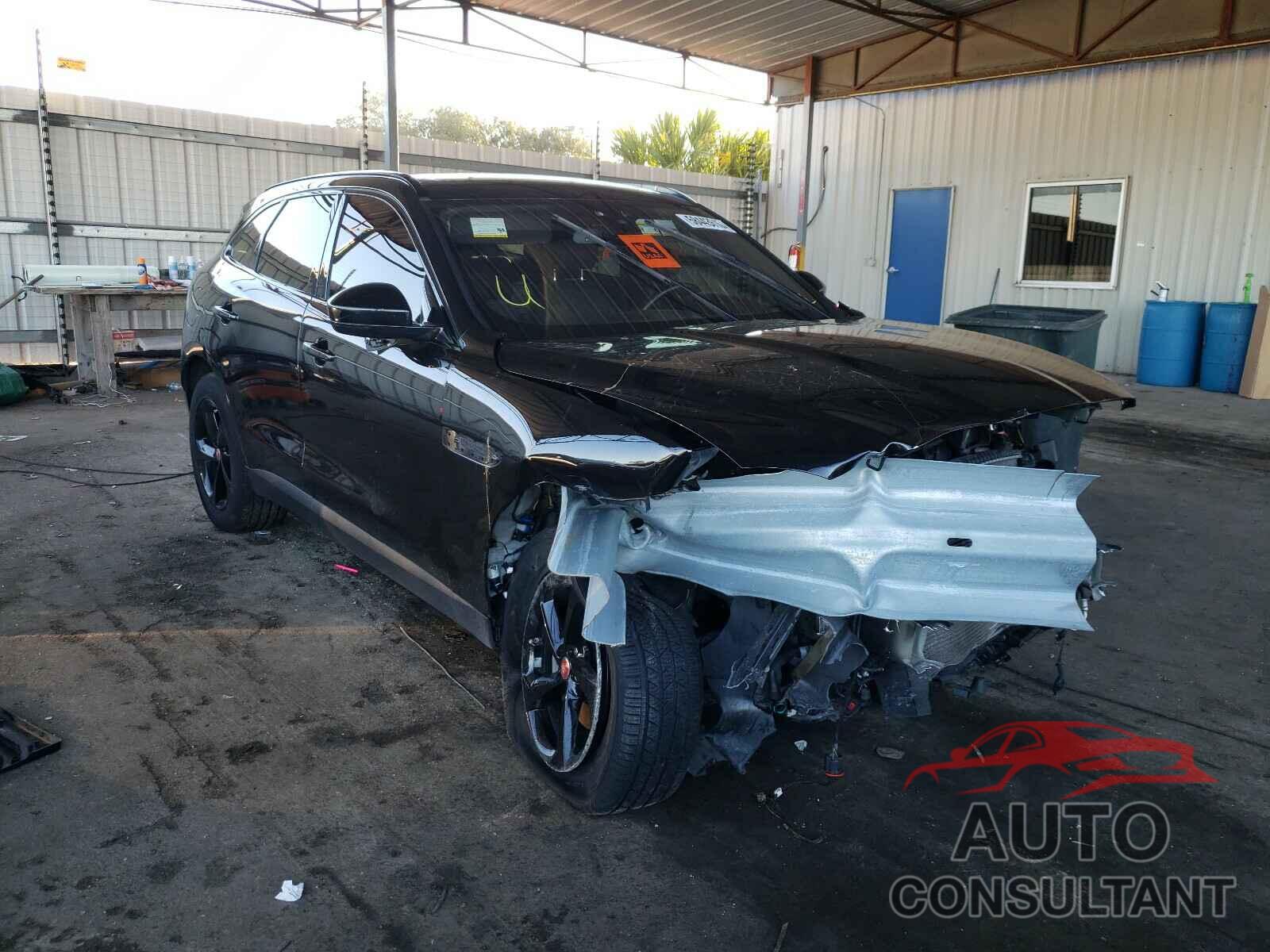 JAGUAR F-PACE 2018 - SADCJ2FX6JA266536