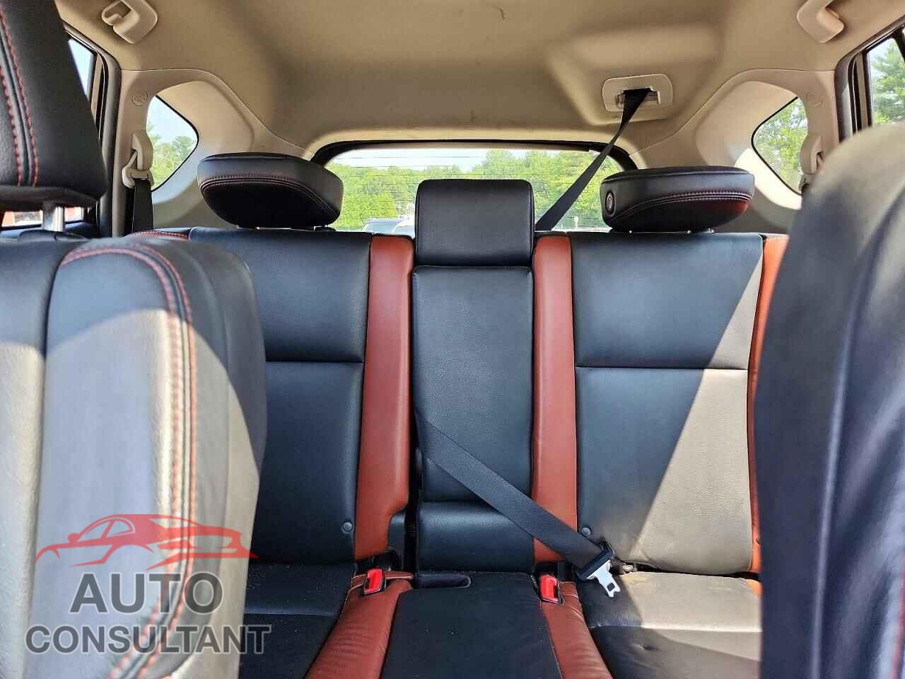 TOYOTA RAV4 2015 - 2T3DFREV5FW400827