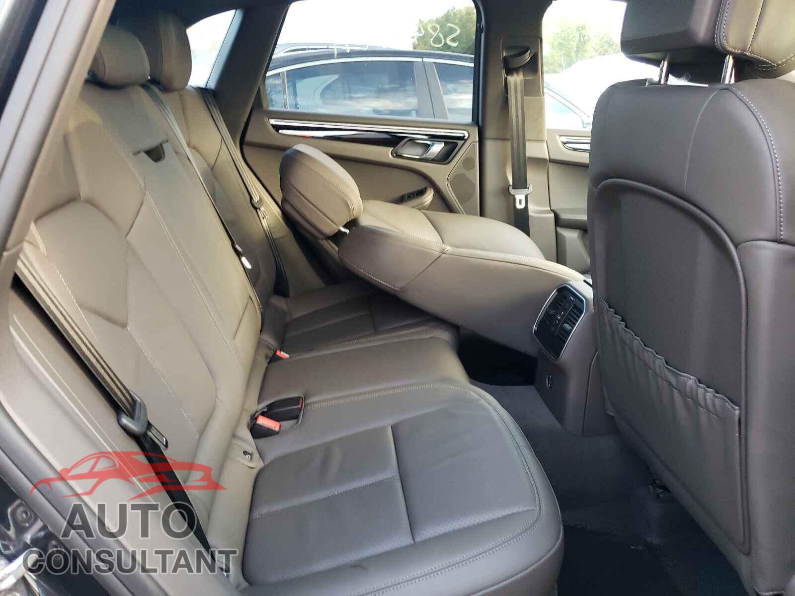 PORSCHE MACAN 2019 - WP1AA2A54KLB03882