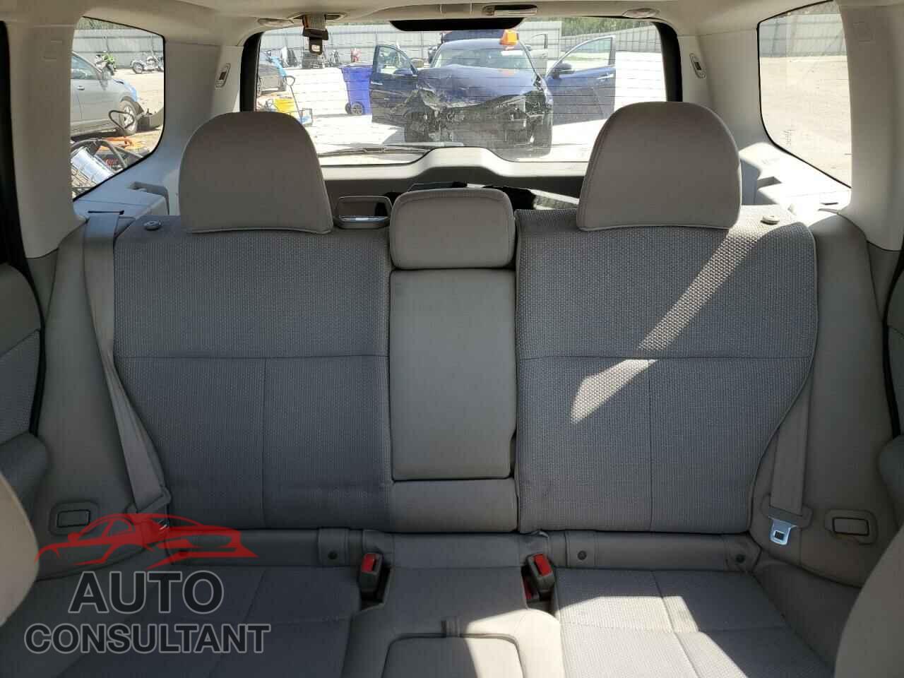 SUBARU FORESTER 2011 - JF2SHBDC8BH701618