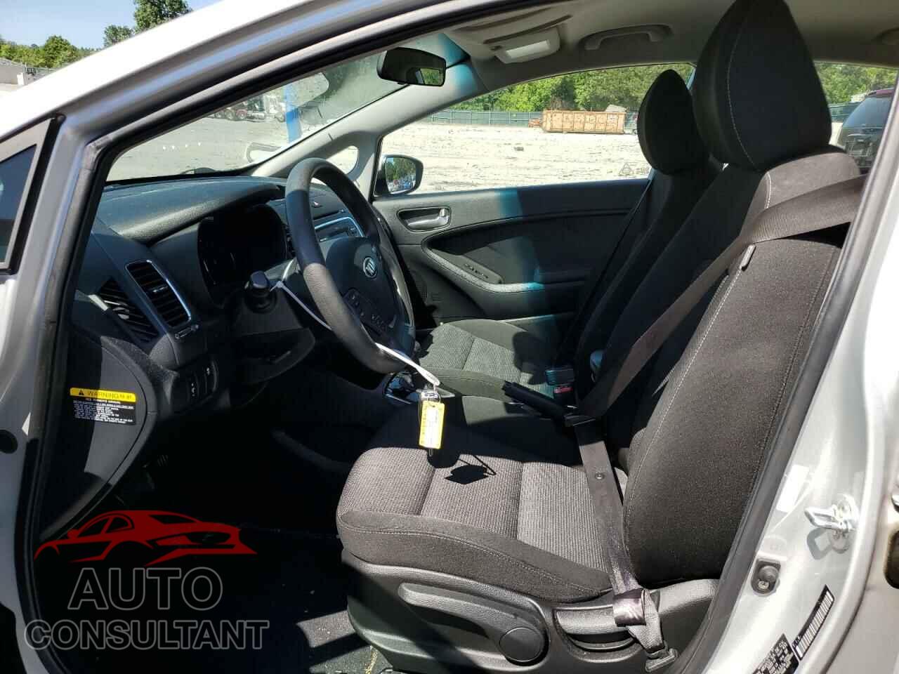 KIA FORTE 2017 - 3KPFK4A76HE103806