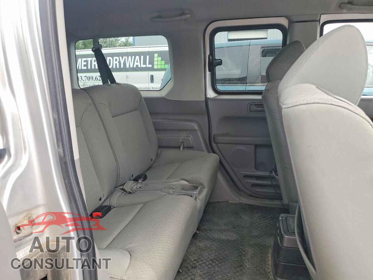 HONDA ELEMENT 2010 - 5J6YH2H70AL002771