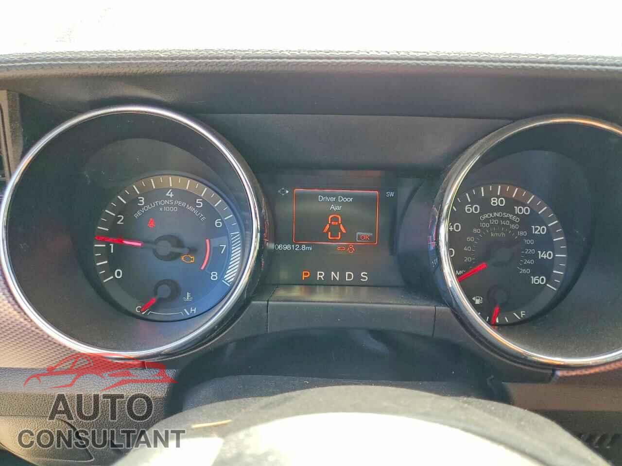 FORD MUSTANG 2017 - 1FA6P8TH2H5296181