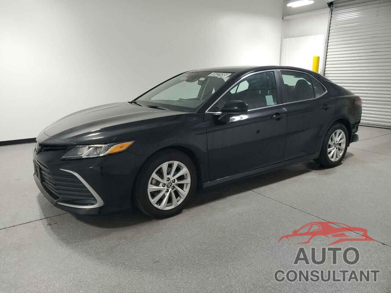 TOYOTA CAMRY 2021 - 4T1C11AK1MU431201