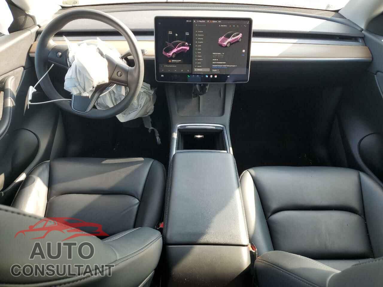 TESLA MODEL Y 2021 - 5YJYGAEE8MF279357