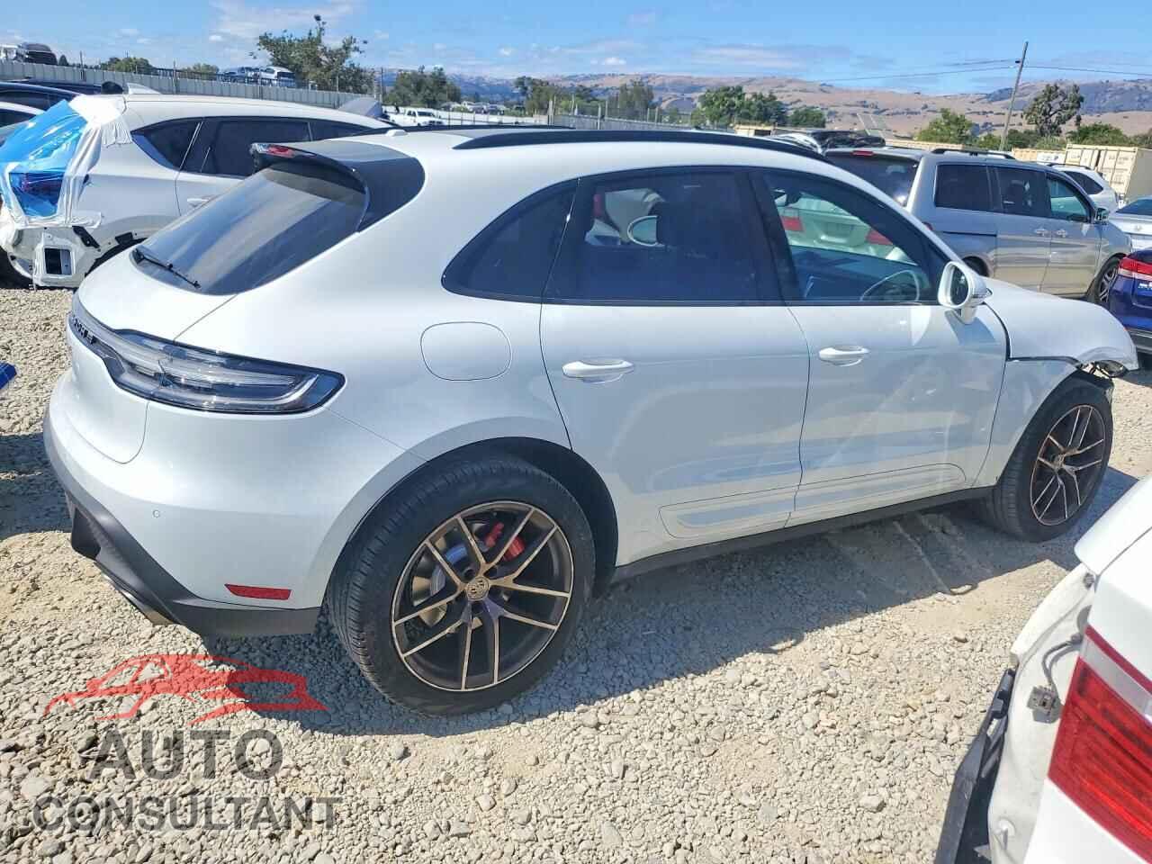 PORSCHE MACAN 2022 - WP1AG2A52NLB23048