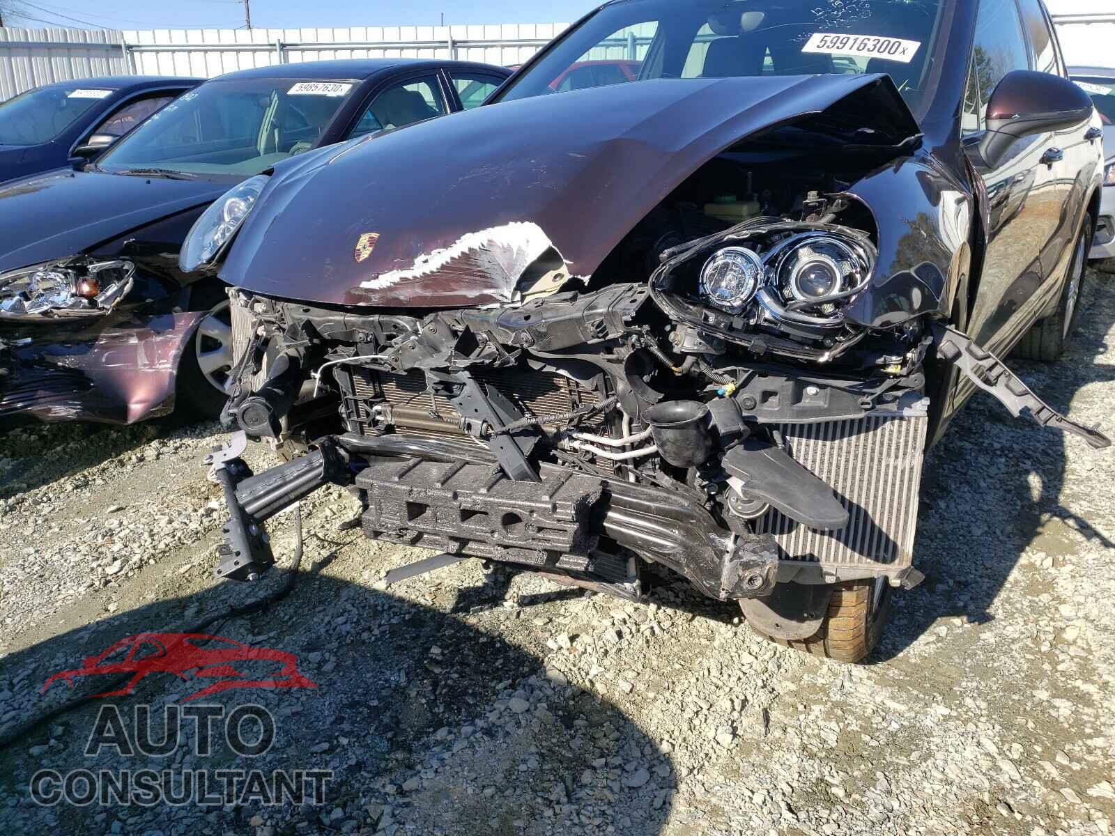 PORSCHE CAYENNE 2016 - WP1AB2A22GLA93069