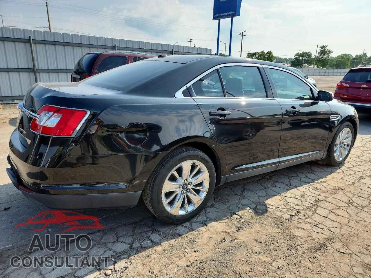 FORD TAURUS 2011 - 1FAHP2FW7BG149026