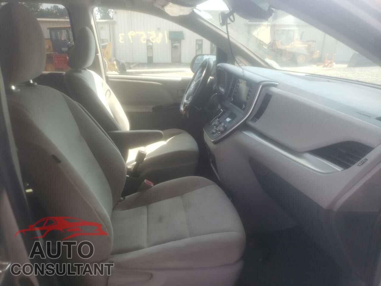 TOYOTA SIENNA 2020 - 5TDZZ3DC2LS030833