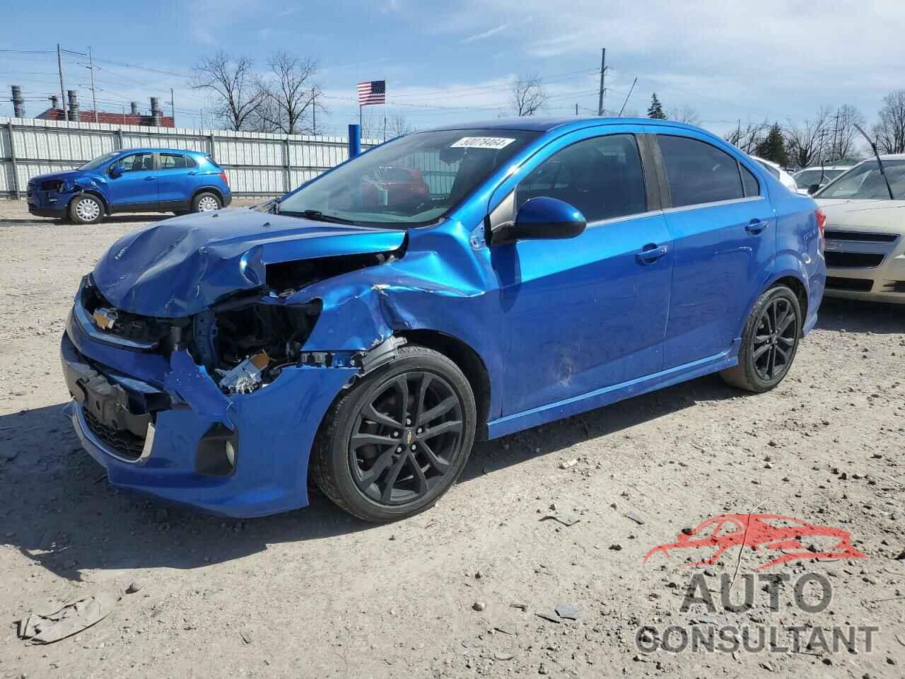 CHEVROLET SONIC 2017 - 1G1JF5SB2H4107207