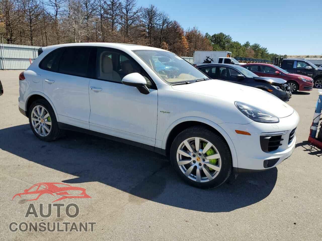 PORSCHE CAYENNE 2017 - WP1AE2A26HLA68264