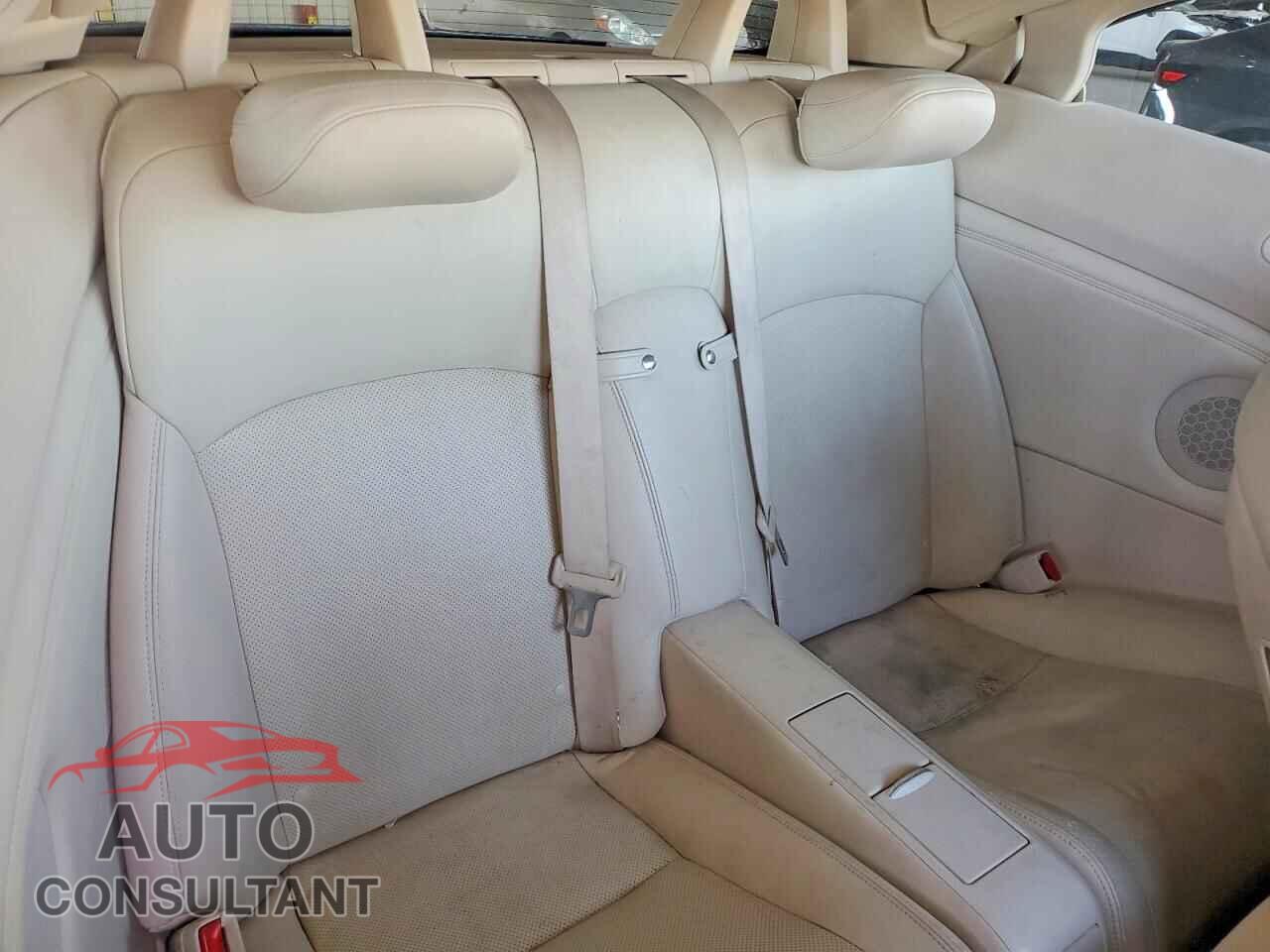 LEXUS IS 2010 - JTHFE2C2XA2502118