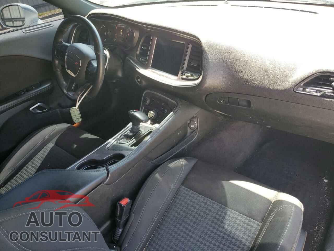DODGE CHALLENGER 2018 - 2C3CDZAG8JH237709