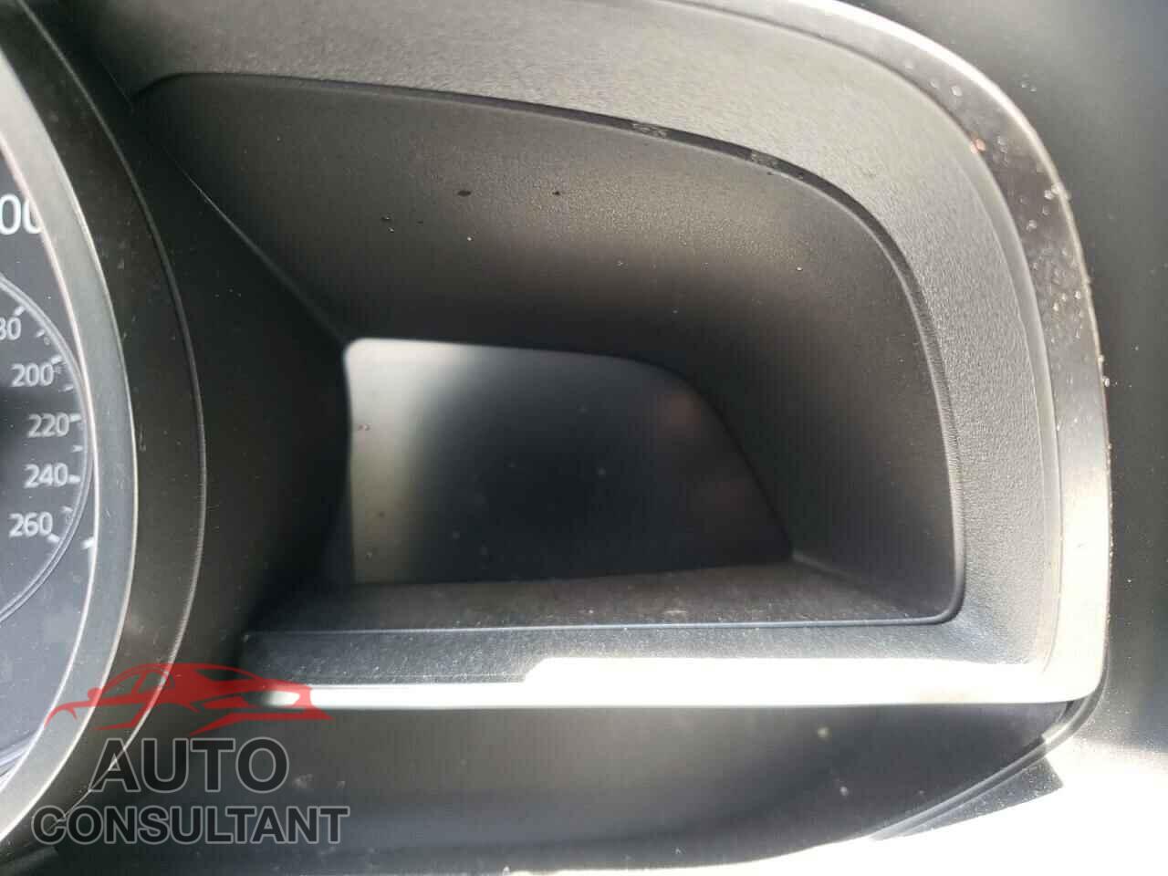 MAZDA 3 2017 - 3MZBN1V79HM108516