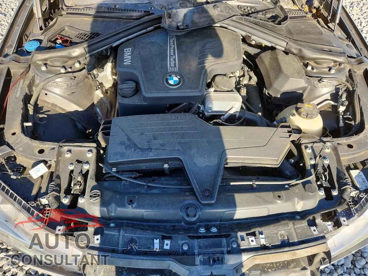 BMW 3 SERIES 2016 - WBA8E9G54GNU29078