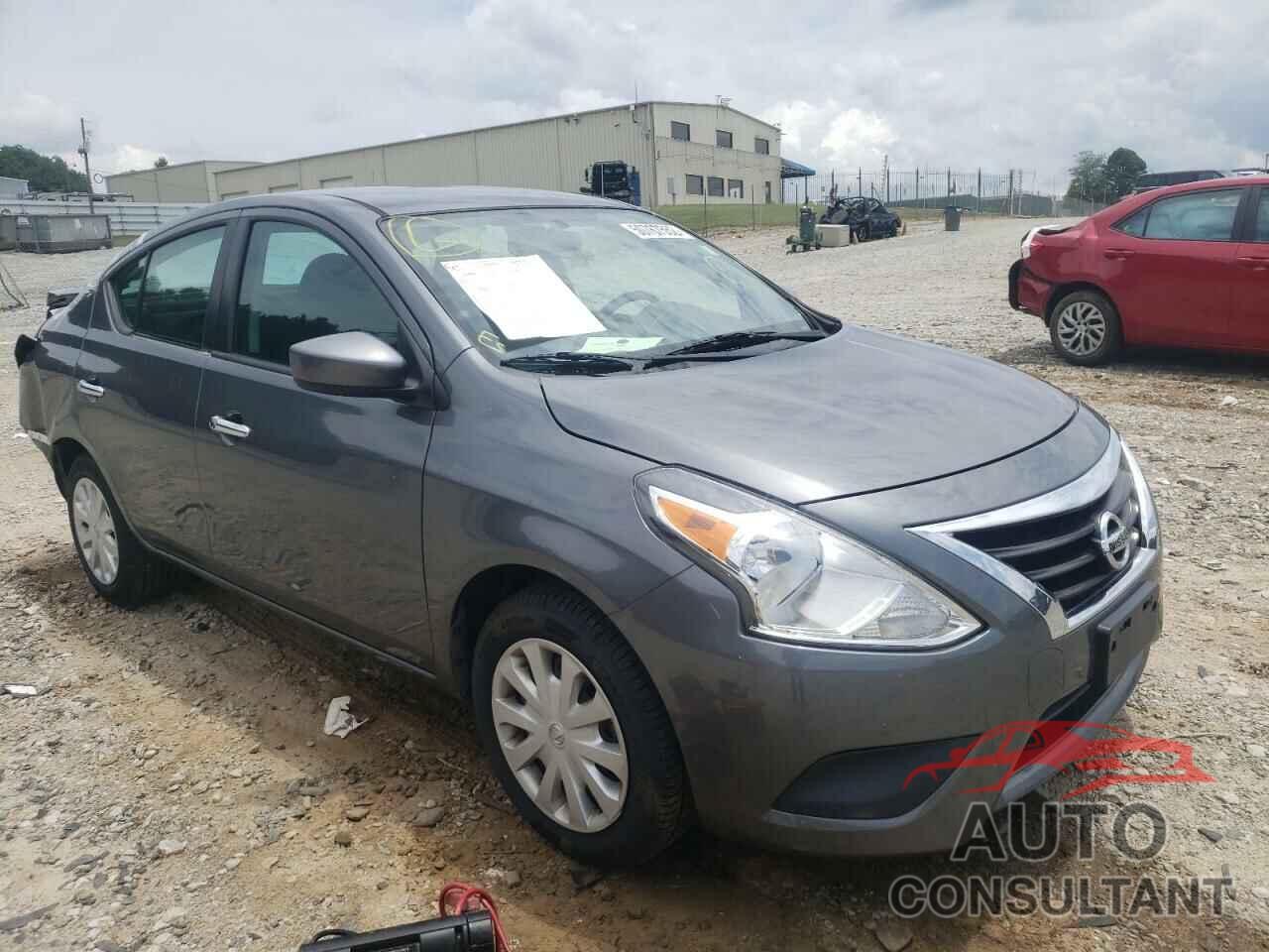 NISSAN VERSA 2018 - 3N1CN7AP0JL871331