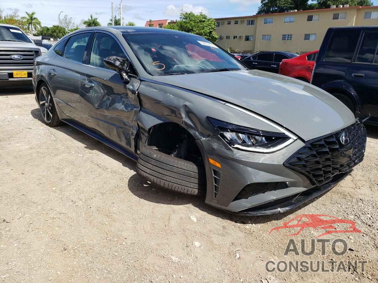 HYUNDAI SONATA 2022 - 5NPEJ4J20NH133541
