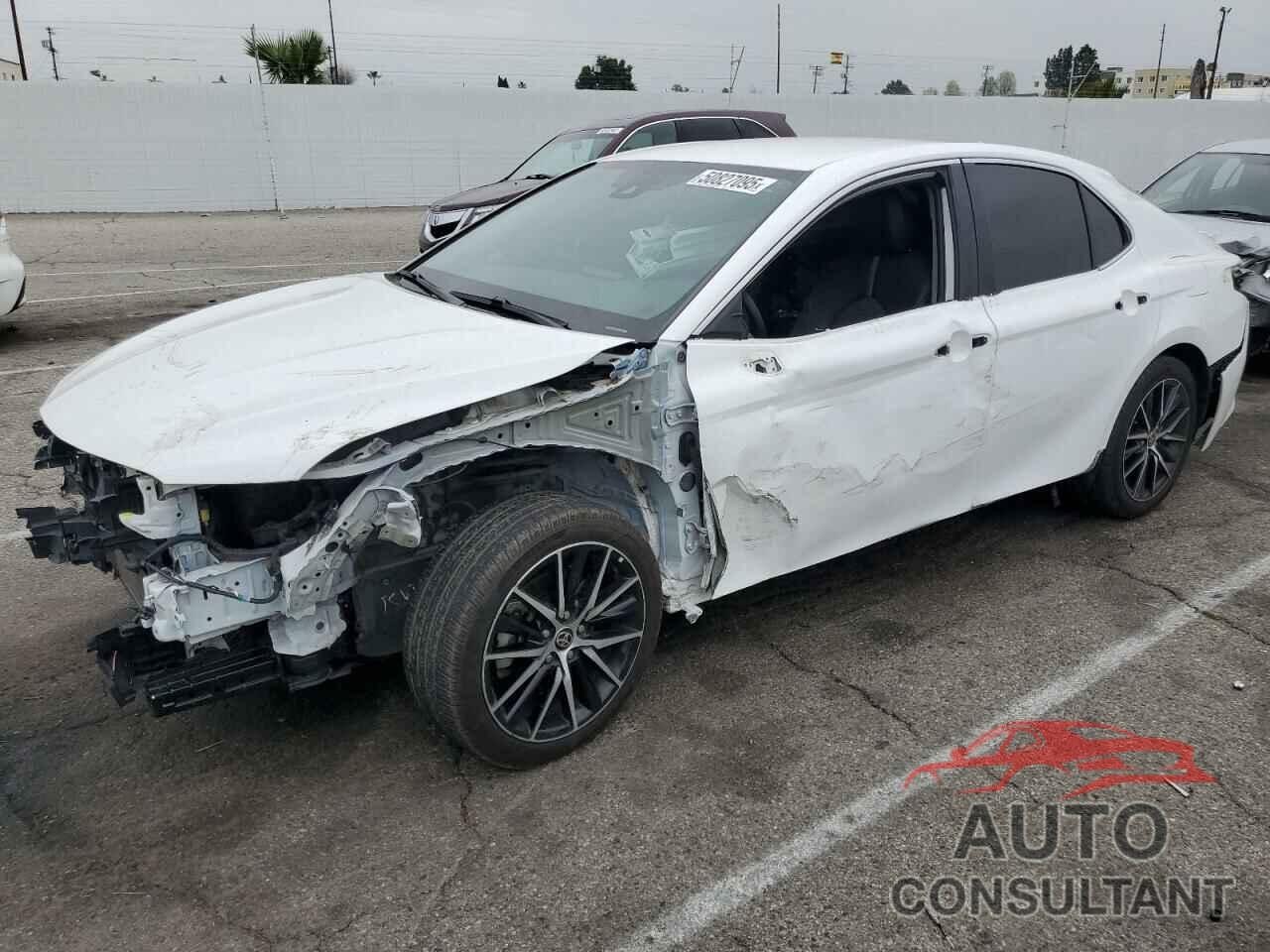 TOYOTA CAMRY 2021 - 4T1G11AK5MU553299