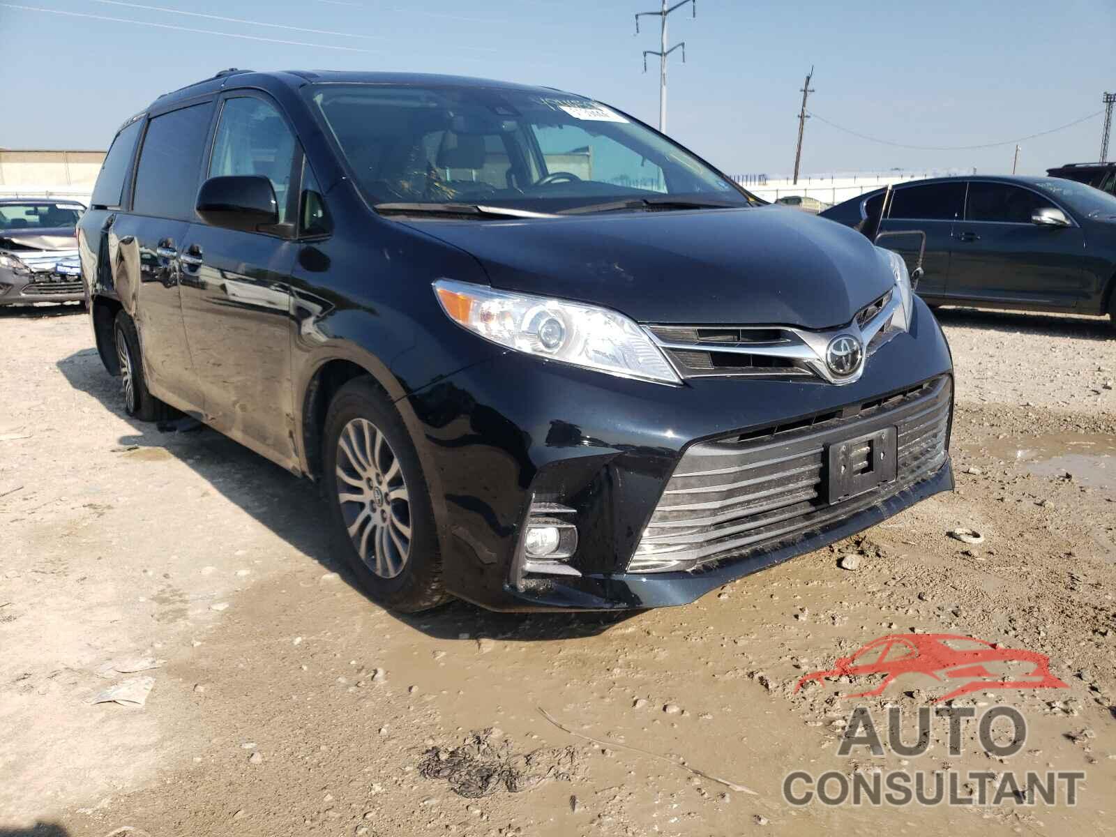 TOYOTA SIENNA 2018 - 5TDYZ3DC1JS950767