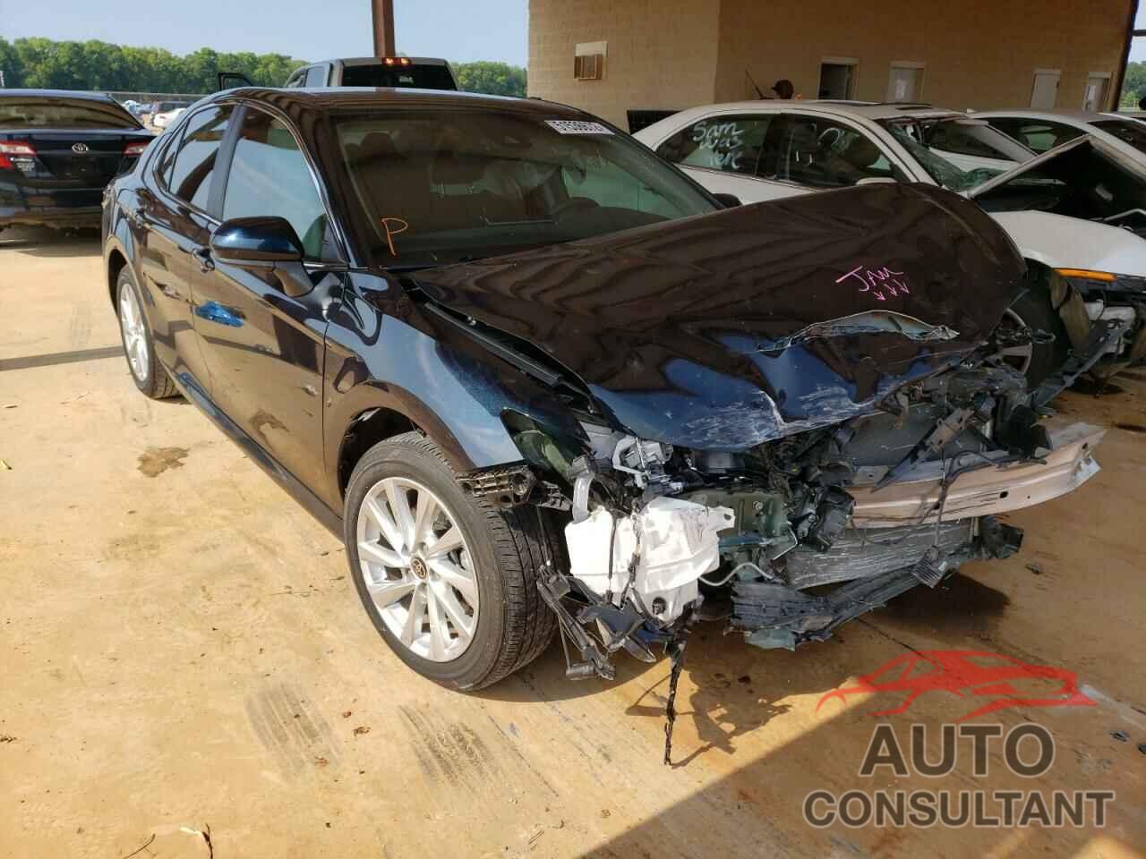 TOYOTA CAMRY 2021 - 4T1C11AK6MU439939