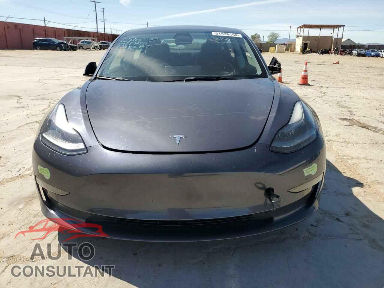TESLA MODEL 3 2023 - 5YJ3E1EA3PF430459