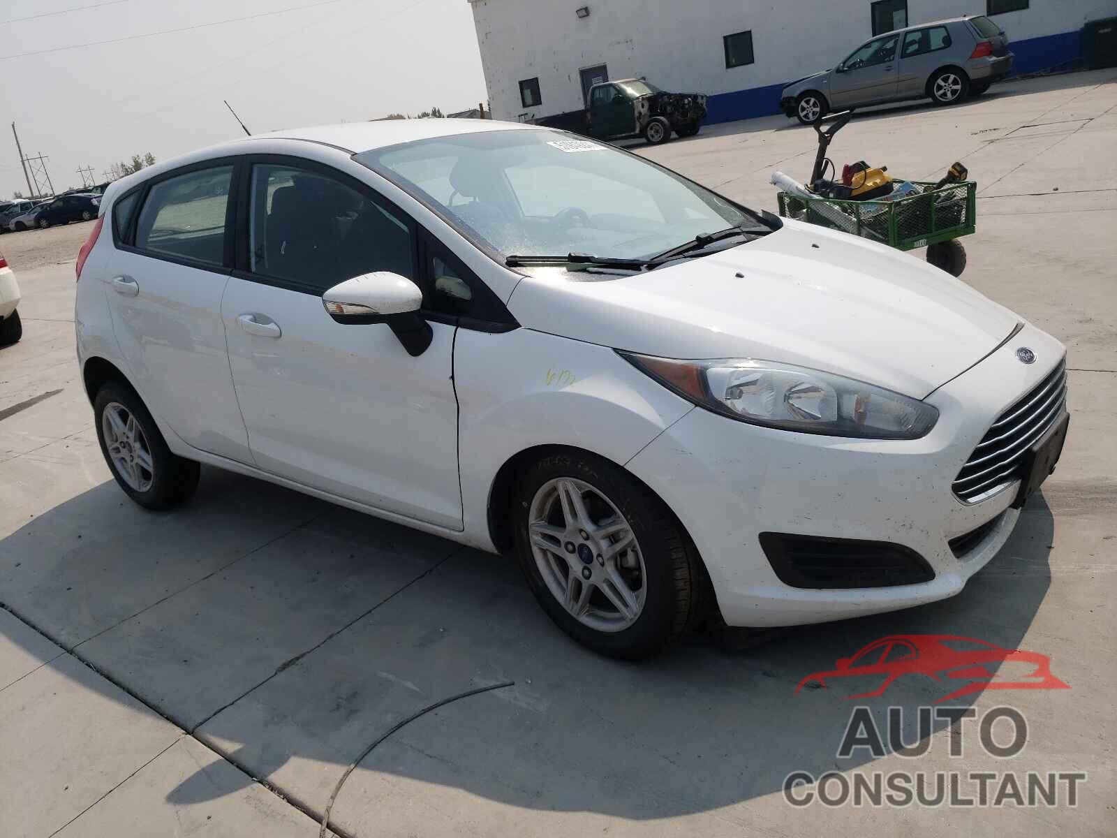 FORD FIESTA 2018 - 3FADP4EJ7JM113938