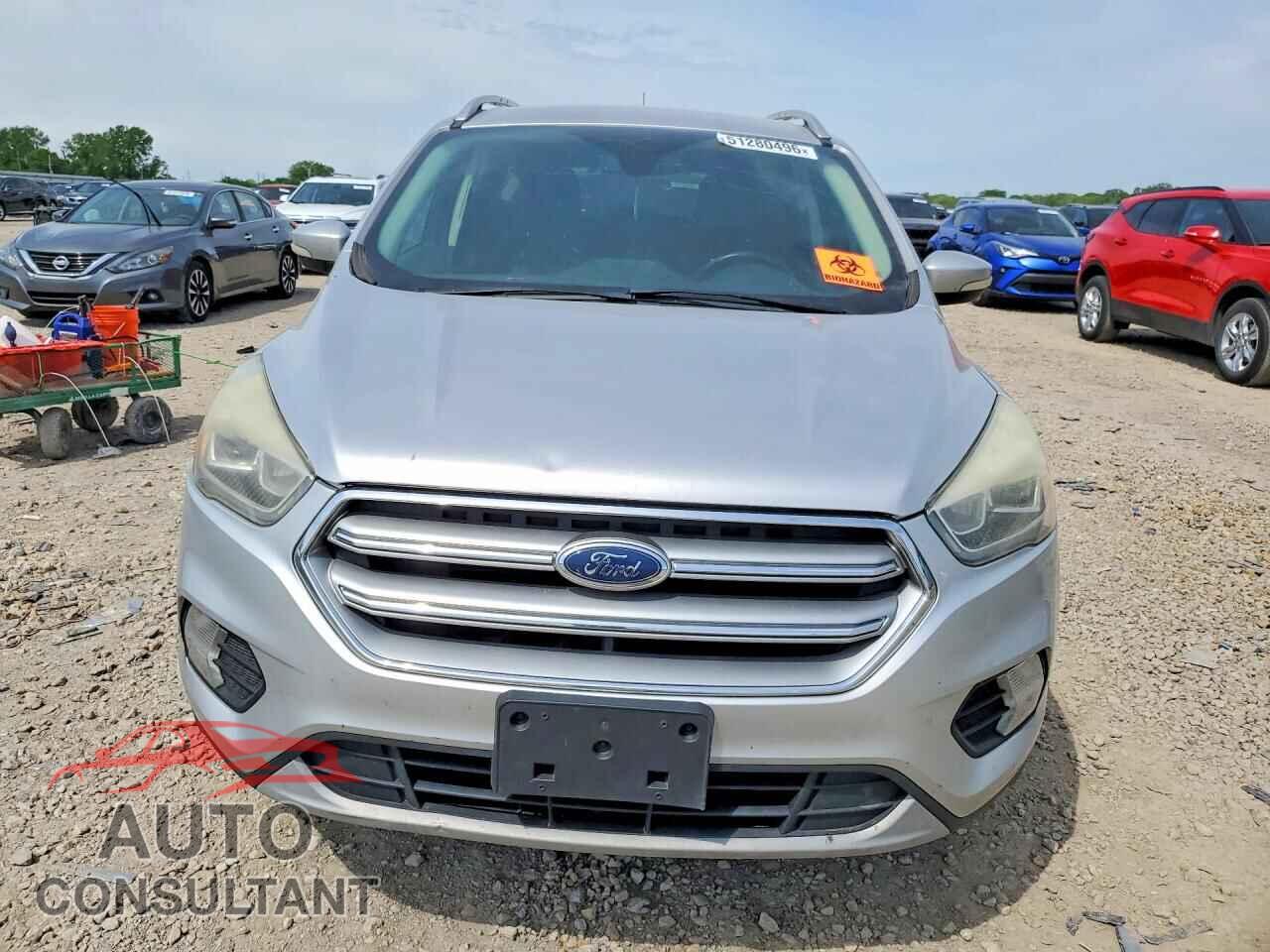 FORD ESCAPE 2017 - 1FMCU9JD4HUD84694