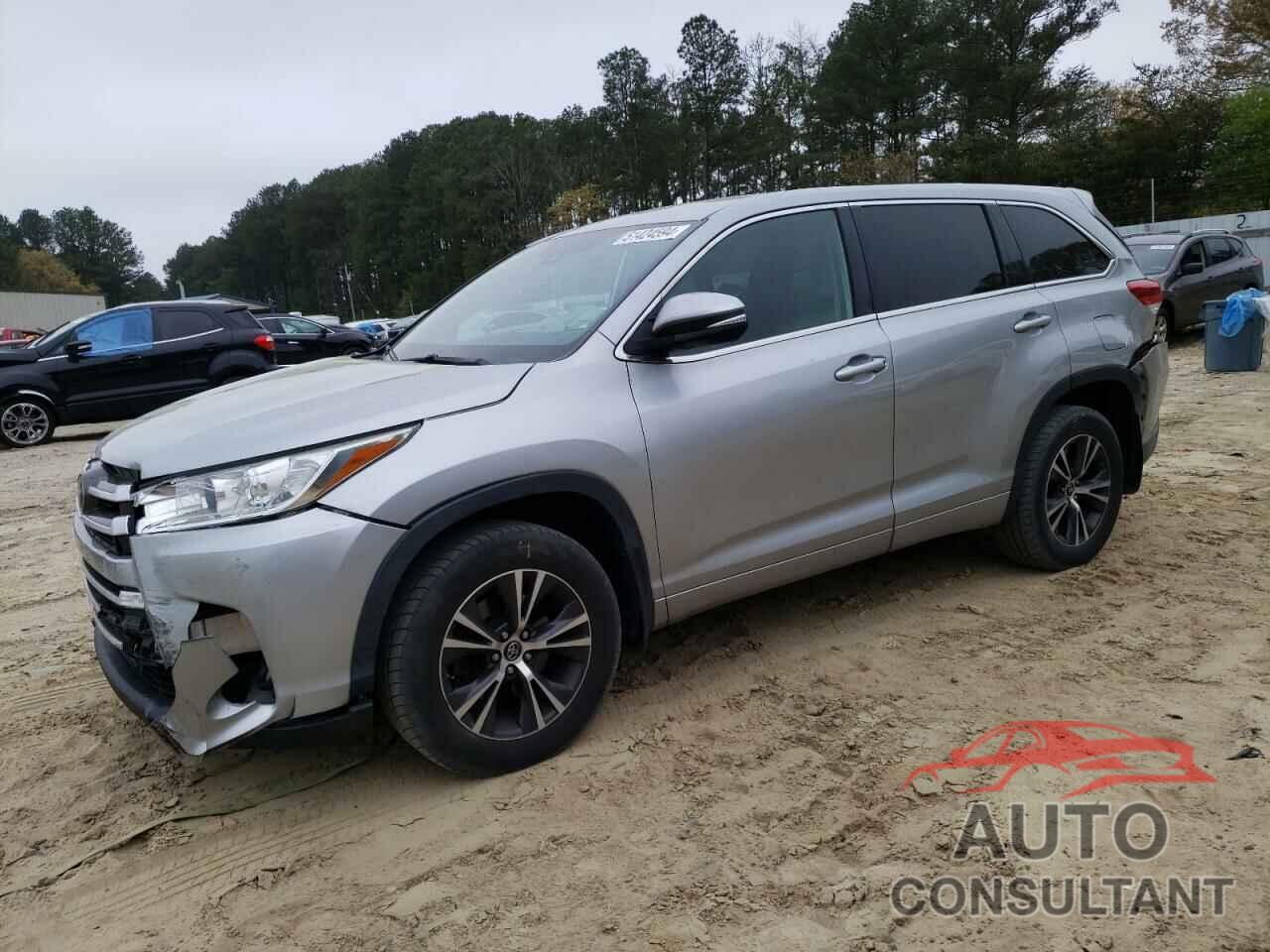 TOYOTA HIGHLANDER 2018 - 5TDBZRFH5JS495388